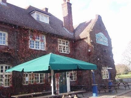 The Cranley Hotel Cranleigh Buitenkant foto